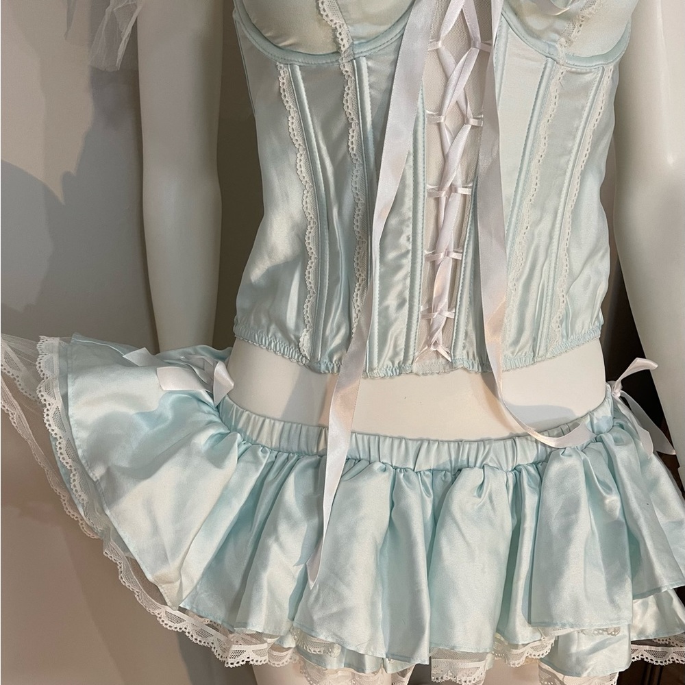 M Complete set VS Victoria’s Secret “Sexy little Bride”Light Blue Satin Costume - Picture 7 of 16